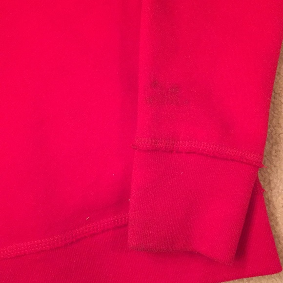 Hollister Red Sweatshirt Junior Size M w/ hood - Picture 5 of 7